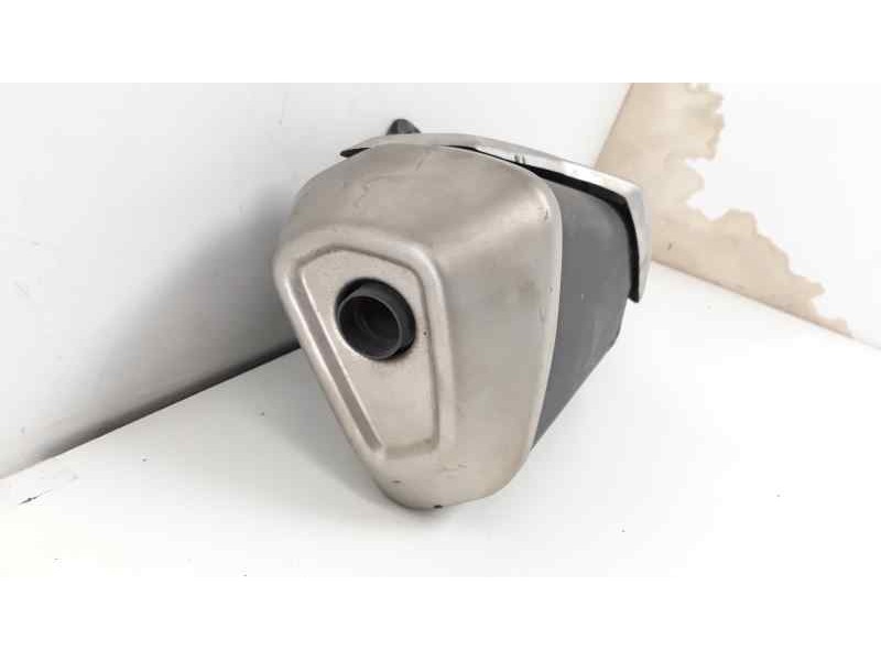 Recambio de silenciador trasero para honda cbr 500 r cbr 500 r referencia OEM IAM 18150MGZD01  
