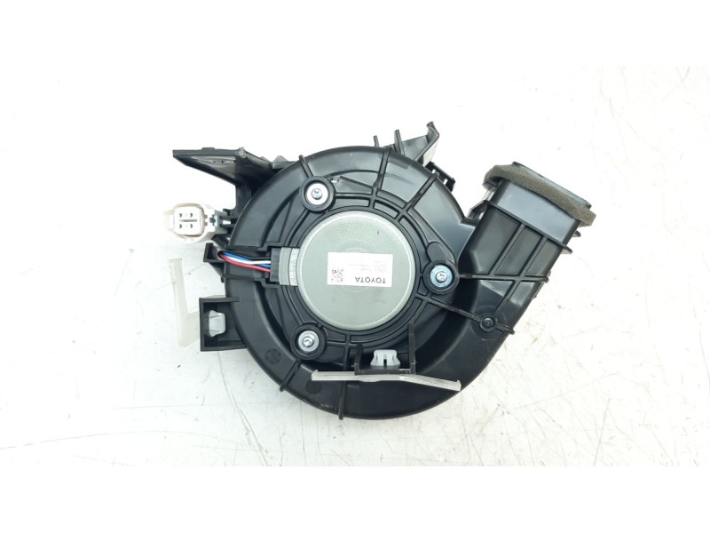 Recambio de ventilador calefaccion para toyota corolla (e21) referencia OEM IAM G923047050  