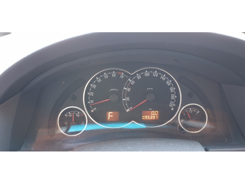 Recambio de cuadro instrumentos para opel meriva 1.6 16v referencia OEM IAM 13214775LT  