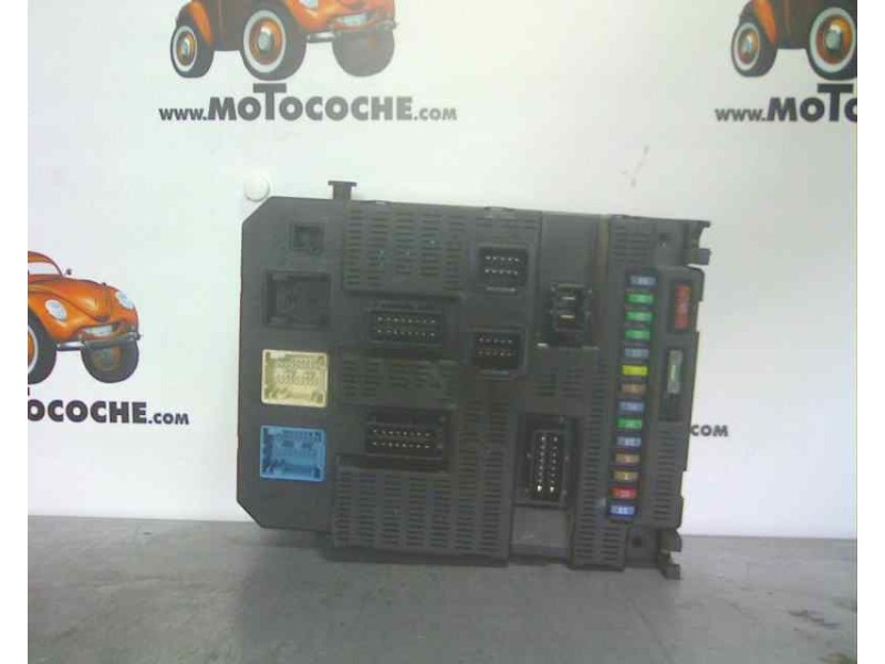 Recambio de caja reles / fusibles para citroen c4 berlina 1.6 16v hdi fap referencia OEM IAM 9653285680  6435