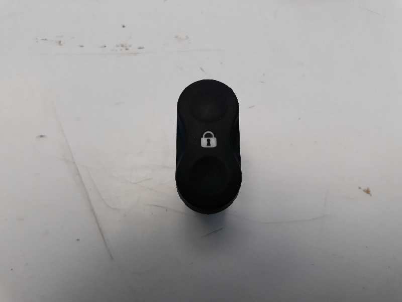 Recambio de interruptor para dacia sandero ambiance referencia OEM IAM   