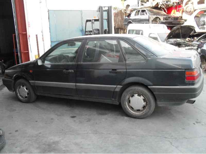 volkswagen passat berlina (312) del año 1993