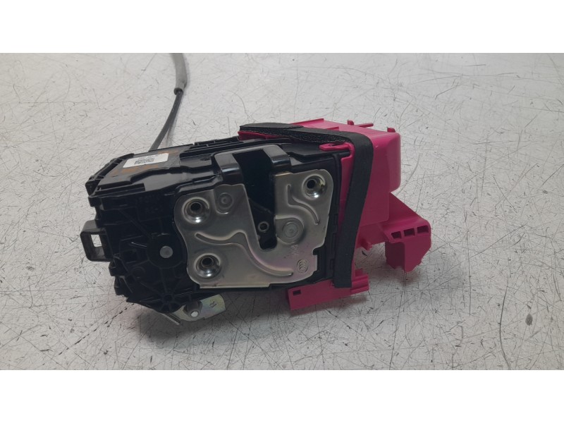 Recambio de cerradura puerta delantera derecha para hyundai tucson (nx) maxx 2wd referencia OEM IAM 81320N7000  