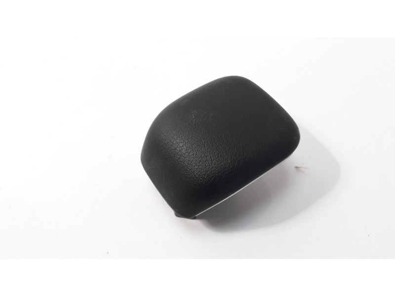 Recambio de apoyabrazos central para mercedes-benz clase a (bm 177) 1.5 cdi cat referencia OEM IAM A1776805202  