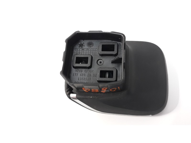 Recambio de apoyabrazos central para mercedes-benz clase a (bm 177) 1.5 cdi cat referencia OEM IAM A1776805202  