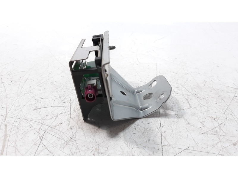 Recambio de antena para mercedes-benz clase a (bm 177) 1.5 cdi cat referencia OEM IAM A1569050902  