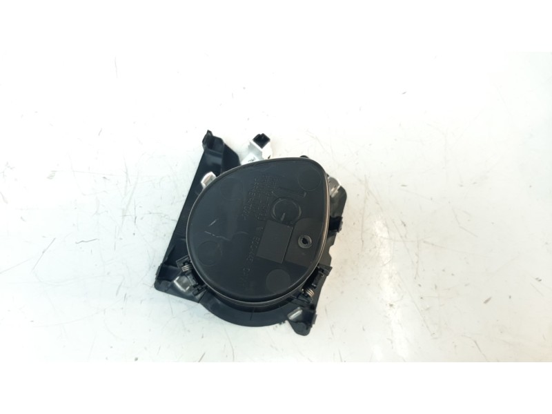 Recambio de cenicero para toyota c-hr referencia OEM IAM 55619F4090  