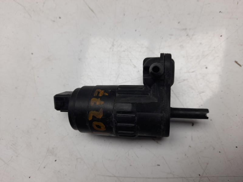 Recambio de bomba limpia para fiat nuova 500 (150) s referencia OEM IAM D2831  