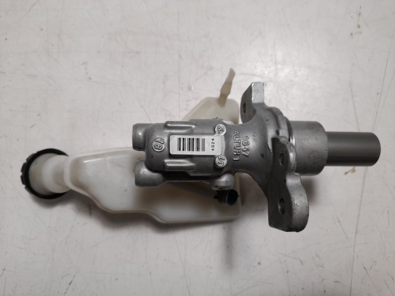 Recambio de bomba freno para mercedes-benz clase a (bm 177) 1.5 cdi cat referencia OEM IAM A1774304300  