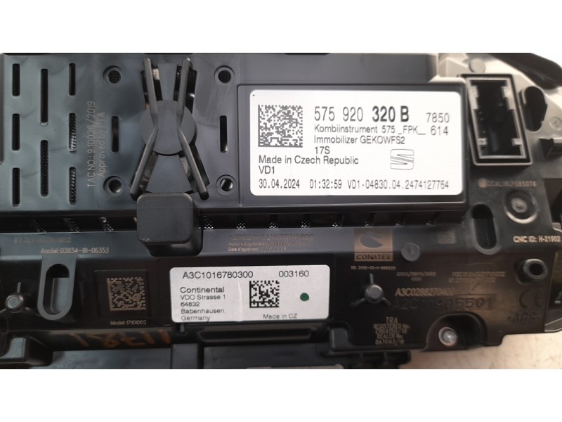 Recambio de cuadro instrumentos para seat ateca (khp) style go referencia OEM IAM 5F0920320B  