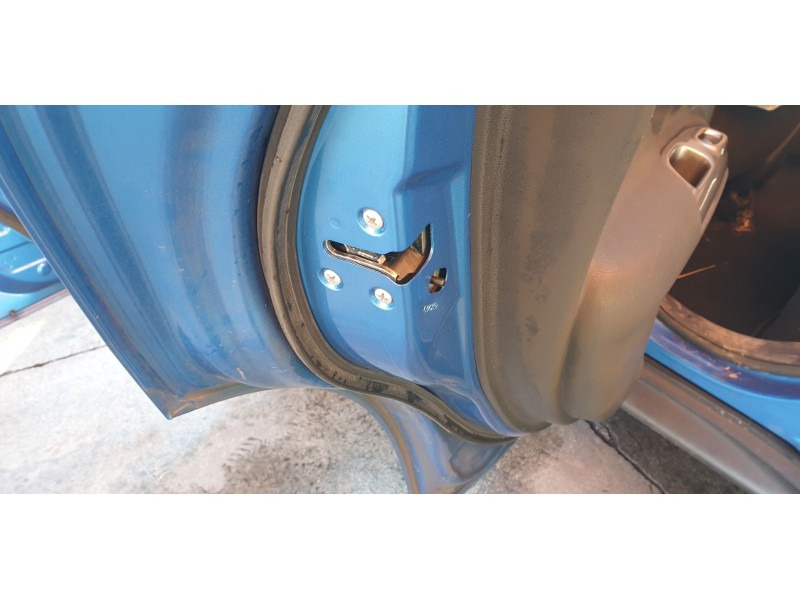 Recambio de cerradura puerta trasera izquierda para nissan juke (f15) ultimate edition referencia OEM IAM 82501BA60B  