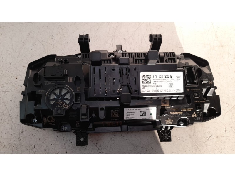 Recambio de cuadro instrumentos para seat ateca (khp) style go referencia OEM IAM 5F0920320B  