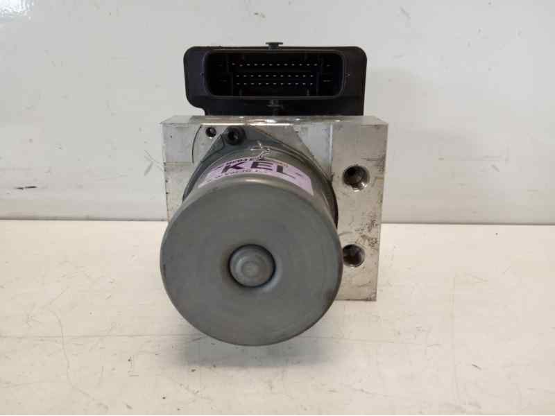 Recambio de abs para hyundai ix20 gls comfort blue referencia OEM IAM 6158942100  