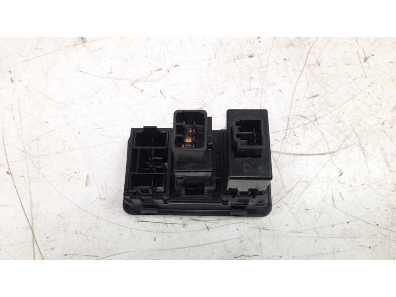Recambio de mando multifuncion para hyundai i20 1.2 16v cat referencia OEM IAM 937001J850RY  