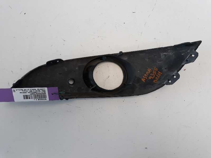 Recambio de rejilla paragolpes derecha para opel astra h ber. enjoy referencia OEM IAM 13225765 107164515 