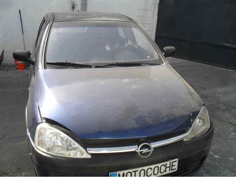 opel corsa c del año 2000