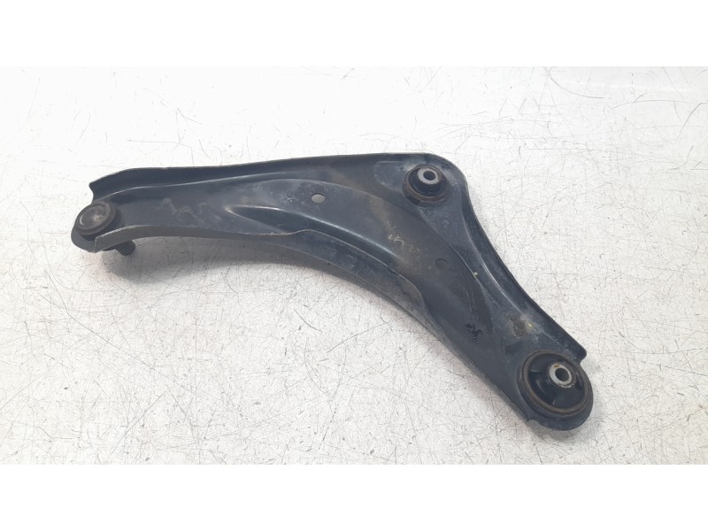 Recambio de brazo suspension delantero derecho para nissan juke (f15) ultimate edition referencia OEM IAM 54500BA60A  