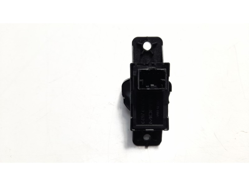 Recambio de mando elevalunas delantero izquierdo para fiat nuova 500 (150) s referencia OEM IAM 07356294040  
