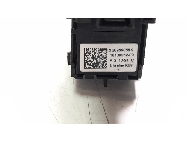 Recambio de mando elevalunas delantero derecho para seat ateca (khp) style go referencia OEM IAM 5G0959855K  