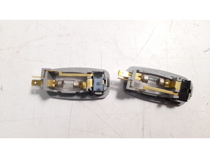 Recambio de luz interior para hyundai tucson 2.0 crdi cat referencia OEM IAM 928923SXXX  