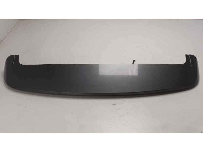 Recambio de aleron trasero para hyundai ix20 gls comfort blue referencia OEM IAM 872101K000  