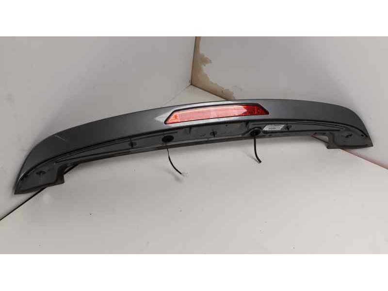 Recambio de aleron trasero para hyundai ix20 gls comfort blue referencia OEM IAM 872101K000  