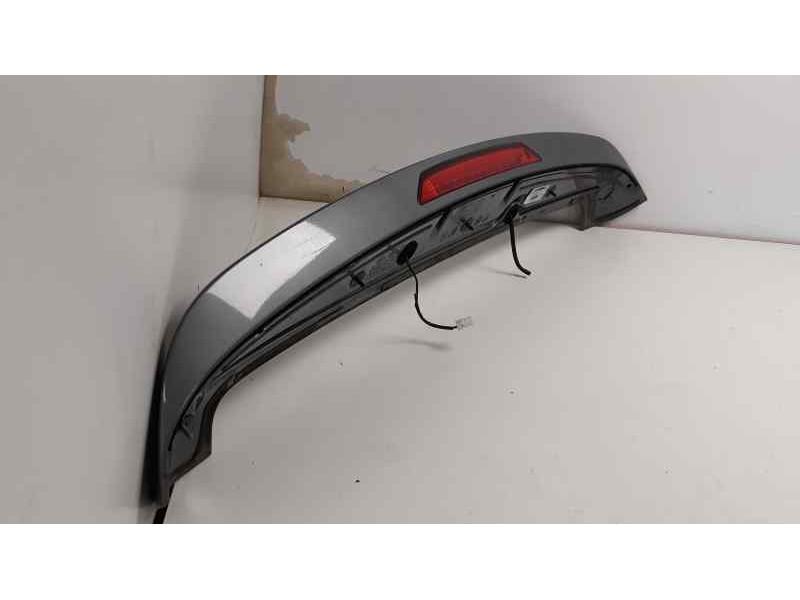 Recambio de aleron trasero para hyundai ix20 gls comfort blue referencia OEM IAM 872101K000  