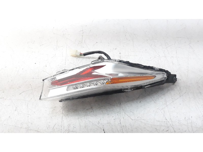 Recambio de piloto trasero izquierdo para sym jet 14 125 referencia OEM IAM XN1586220115 3370AXN1000 