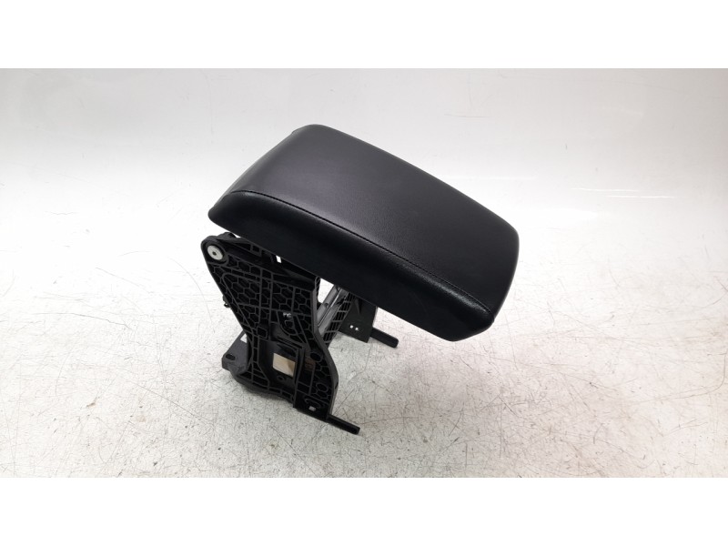 Recambio de apoyabrazos central para seat ateca (khp) style go referencia OEM IAM 575864207J  