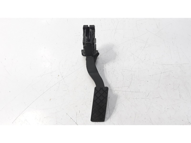 Recambio de potenciometro pedal para volkswagen golf vii lim. 1.6 tdi dpf referencia OEM IAM 5Q1723503F  