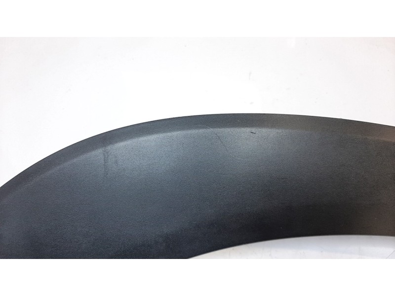 Recambio de aletin trasero derecho para hyundai tucson 1.6 cat referencia OEM IAM 87744D700  