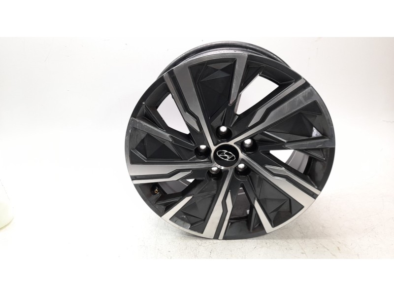 Recambio de llanta para hyundai tucson (nx) maxx 2wd referencia OEM IAM 52910N7160  