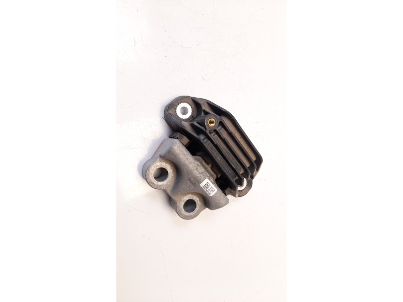 Recambio de soporte motor izquierdo para jeep renegade 1.6 cat referencia OEM IAM 00519997560  