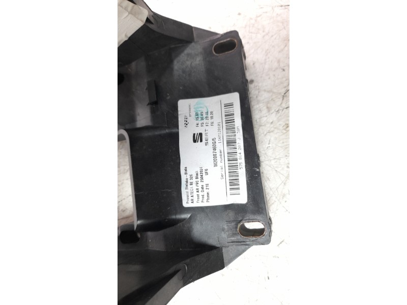 Recambio de apoyabrazos central para seat ateca (khp) style go referencia OEM IAM 575864207J  