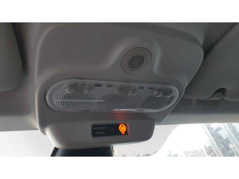 Recambio de luz interior para smart fortwo coupe 0.9 turbo cat referencia OEM IAM A4536902700  