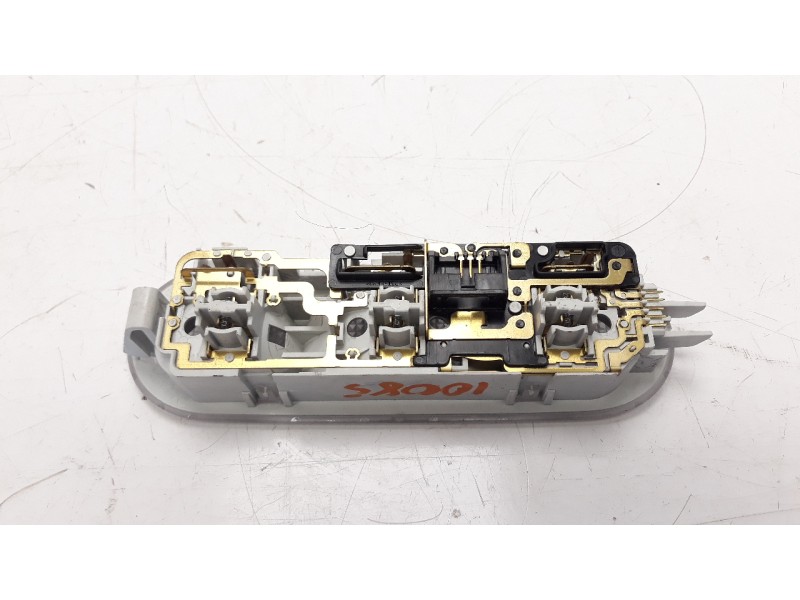 Recambio de luz interior para smart fortwo coupe electric drive (453.391) referencia OEM IAM 264803701R  