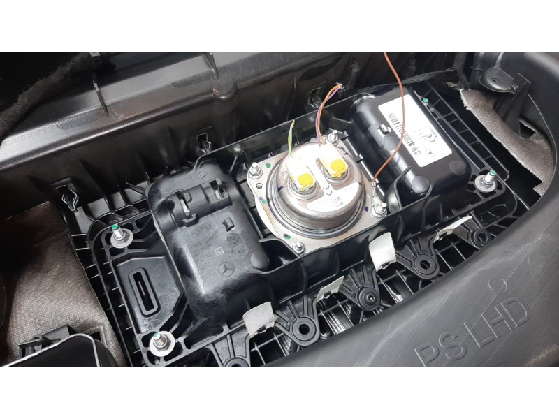 Recambio de kit airbag para mercedes-benz clase a (bm 177) 1.5 cdi cat referencia OEM IAM 17768063027C70  