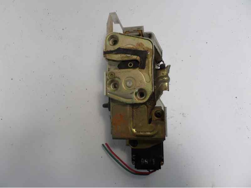 Recambio de cerradura puerta trasera derecha para mazda 323 berlina c/f/s (ba) 1.5 glx c referencia OEM IAM   