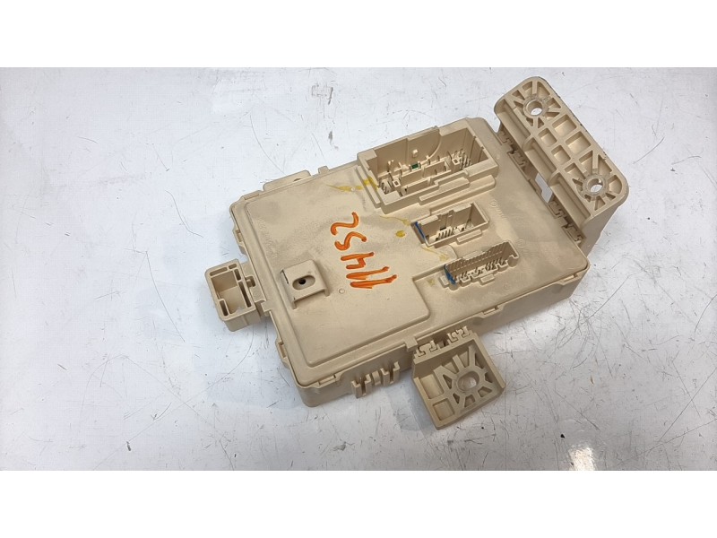 Recambio de caja reles / fusibles para hyundai tucson 1.6 cat referencia OEM IAM 91951D7530  