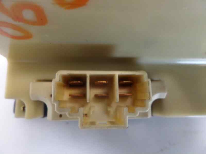 Recambio de mando calefaccion / aire acondicionado para mazda 323 berlina c/f/s (ba) 1.5 glx c referencia OEM IAM EB17R EEP26 