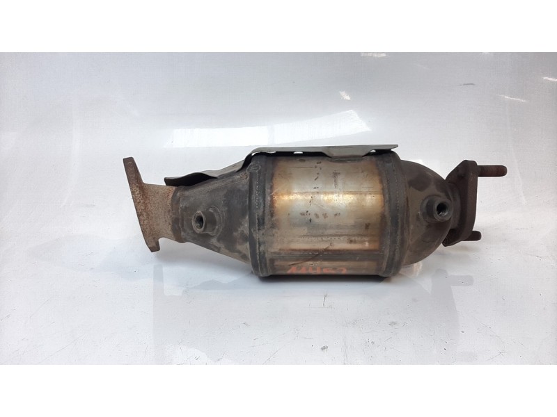 Recambio de catalizador para hyundai tucson 1.6 cat referencia OEM IAM G2B220  