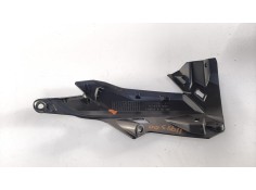 Recambio de moldura para honda adv 350 referencia OEM IAM 64550K2LD00   2