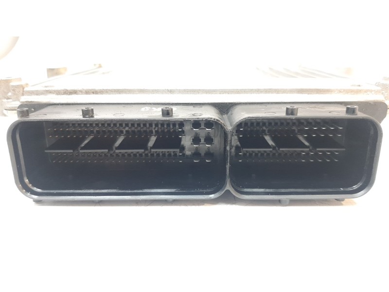 Recambio de centralita motor uce para hyundai tucson 1.6 cat referencia OEM IAM 391992BBF0  