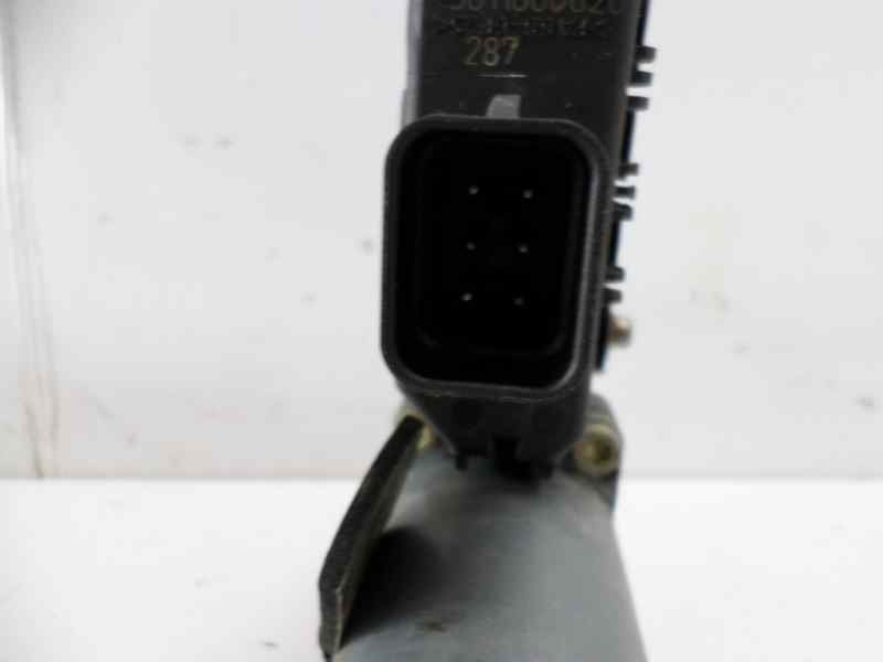 Recambio de motor elevalunas delantero derecho para opel astra g berlina 2.0 dti referencia OEM IAM 119951200  
