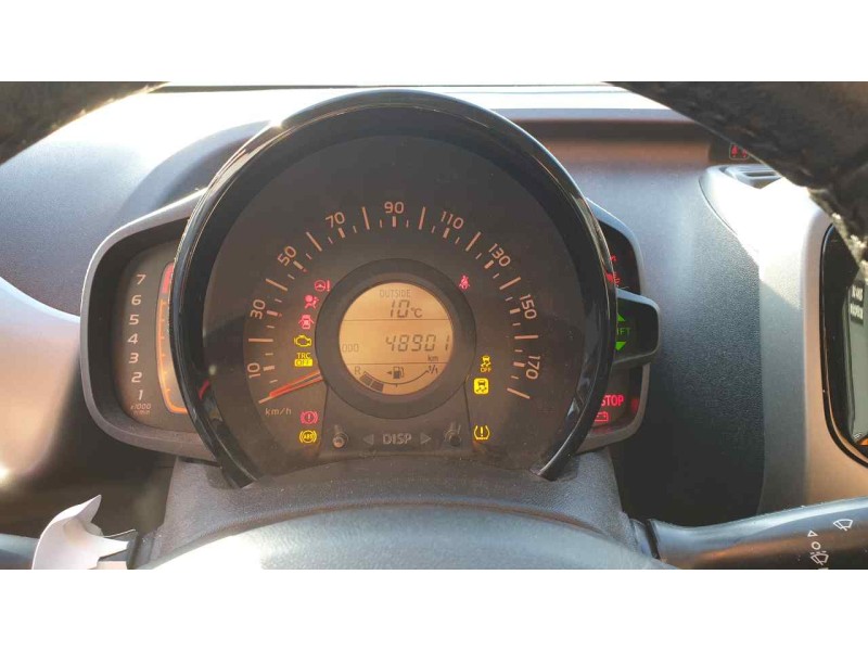 toyota aygo del año 2016