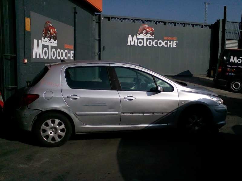 peugeot 307 berlina (s2) del año 2005