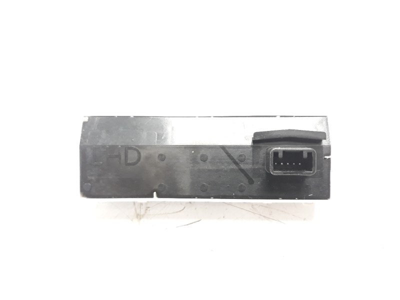 Recambio de pantalla multifuncion para toyota corolla (e21) referencia OEM IAM 8395002520  