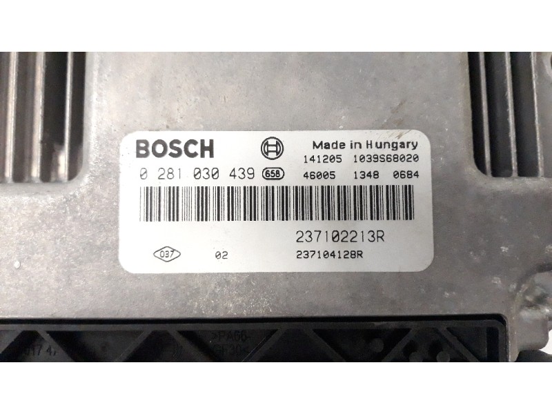 Recambio de centralita motor uce para renault clio iv business referencia OEM IAM 237102213R 0281030439 