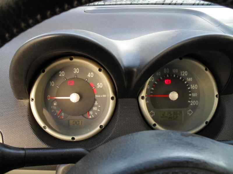 volkswagen lupo (6x1/6e1) del año 2001