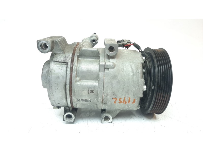 Recambio de compresor aire acondicionado para hyundai tucson 1.6 cat referencia OEM IAM 97701D7600 32949 